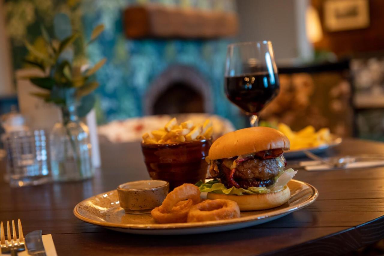 The Red Lion Inn By Chef & Brewer Collection Todwick Eksteriør billede