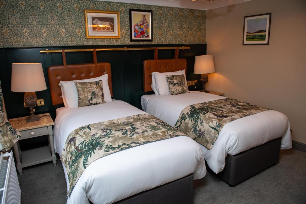 The Red Lion Inn By Chef & Brewer Collection Todwick Eksteriør billede