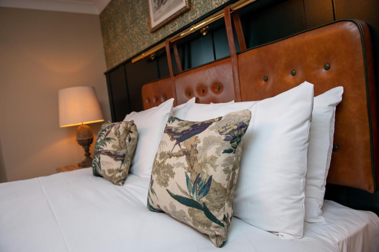 The Red Lion Inn By Chef & Brewer Collection Todwick Eksteriør billede